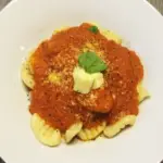 tomato and basil pasta sauce