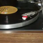 cleaning vinyl records