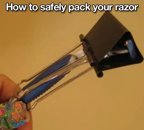 how to pack a razor