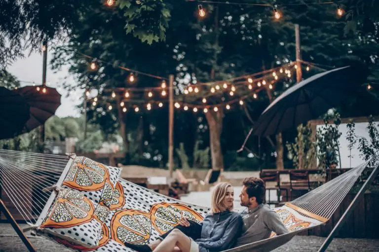 Backyard Lighting Trends to Try on a Budget