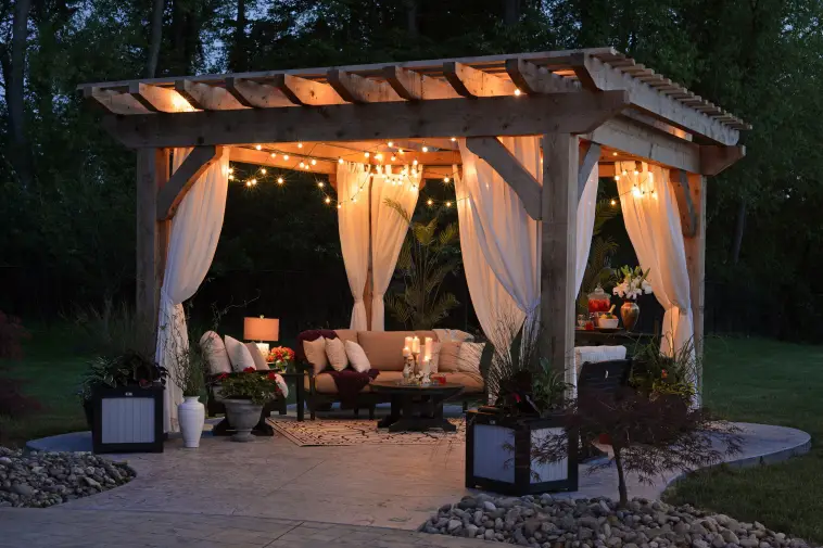 Sheer curtain divider for a romantic backyard shade