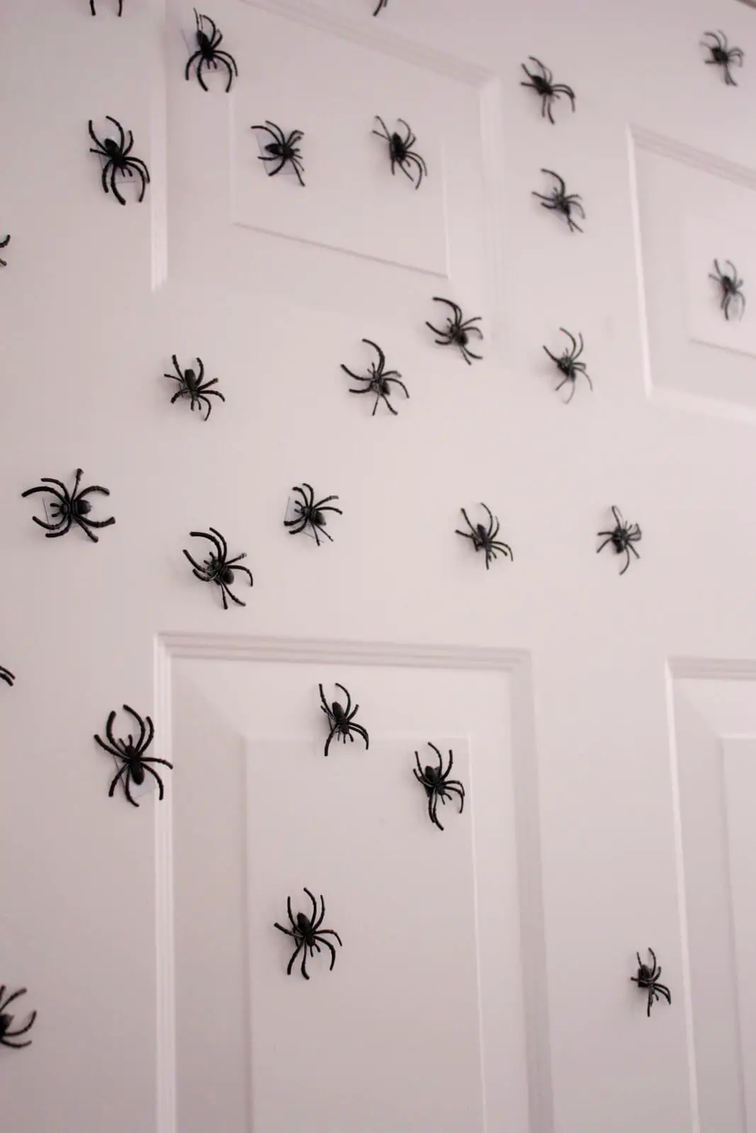 Magnetic spiders