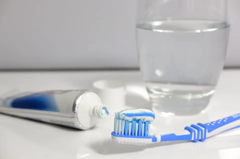 Disinfect your Toothbrush