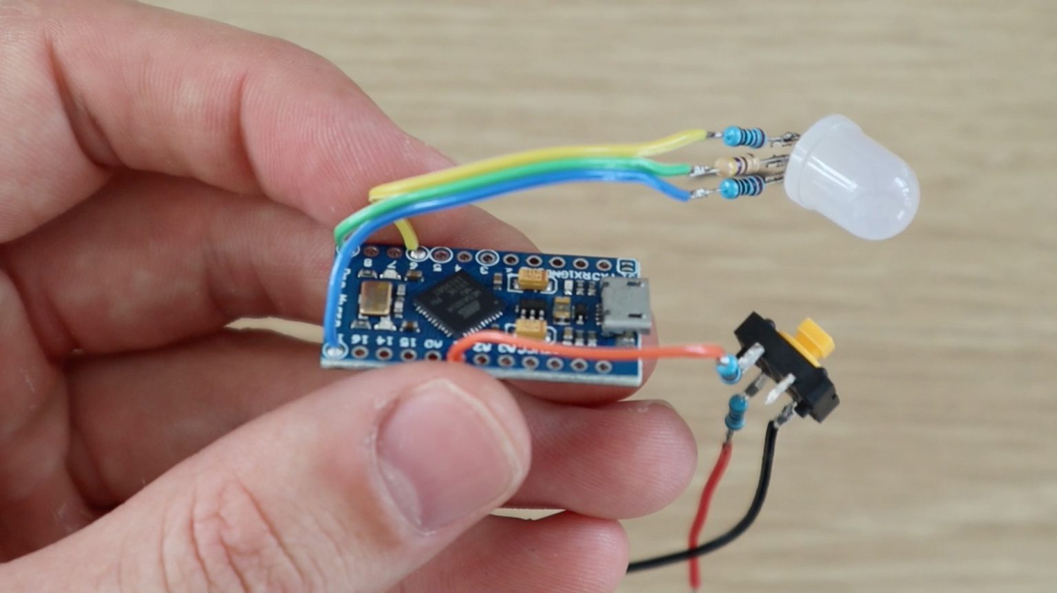 Arduino RGB Colour Picker – Pick Colours from Real Life Objects - The ...