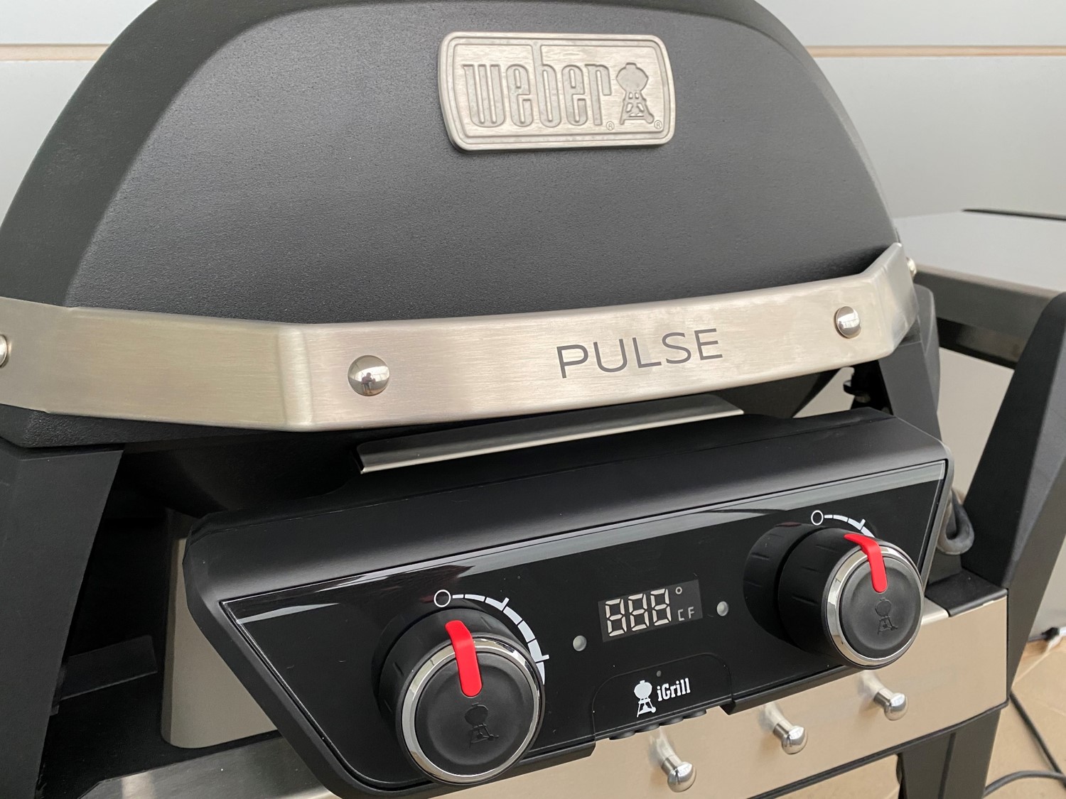 Forinden hvidløg Skadelig Can You Cook The Perfect Steak On An Electric BBQ? Weber Pulse Review - The  DIY Life