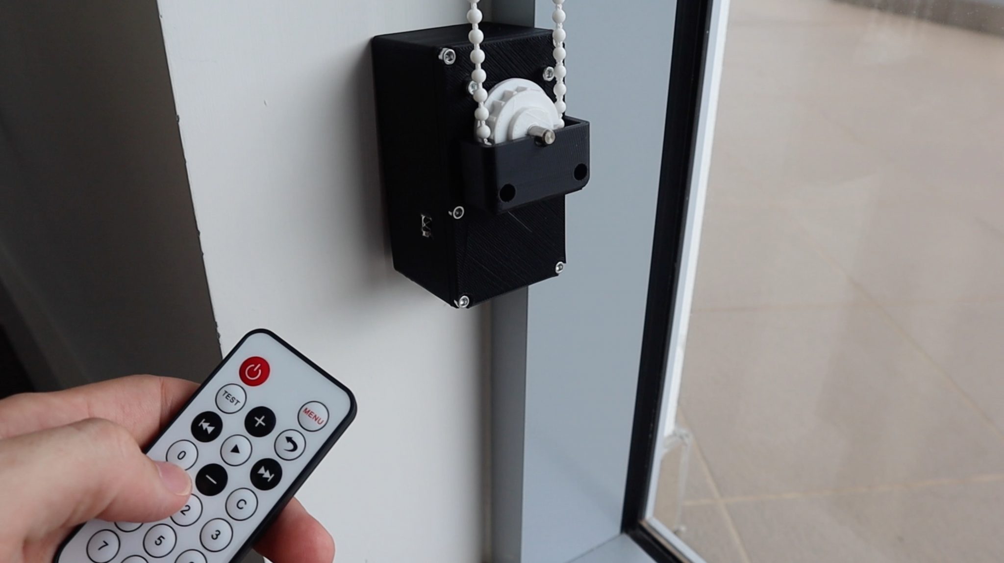 Arduino Automatic Blind Opener - Works With A Remote Control & Alexa