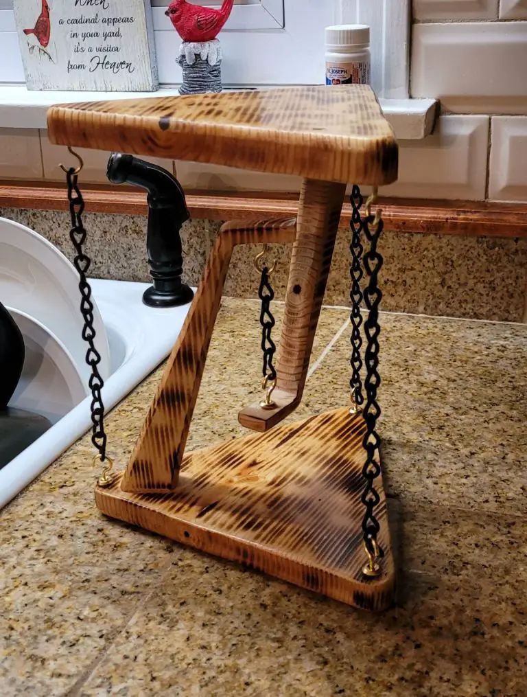 Make Your Own Desktop Tensegrity Tables | The DIY Life