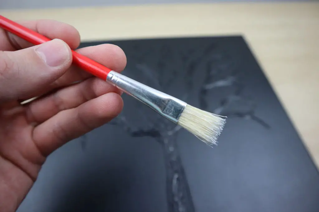 Get Silver Ink On The Brush