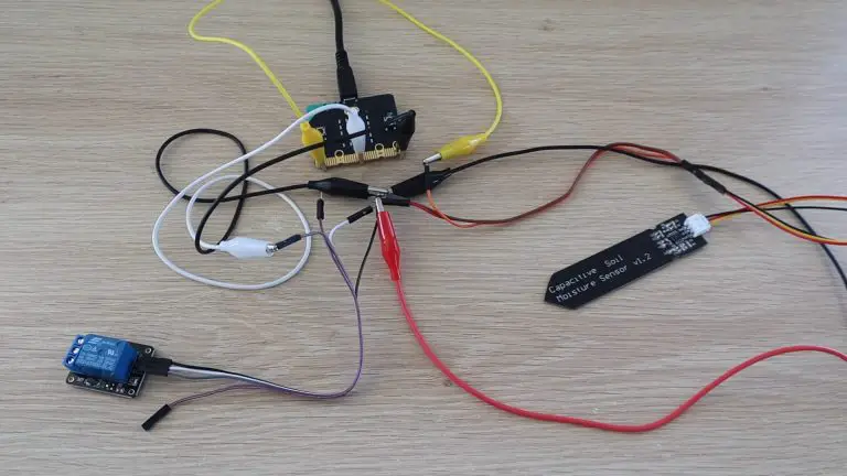 Micro:bit Automatic Plant Watering System - The DIY Life