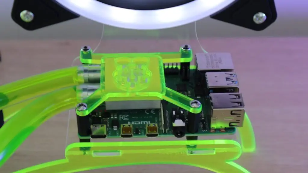 Liquid Cooled Raspberry Pi 4B