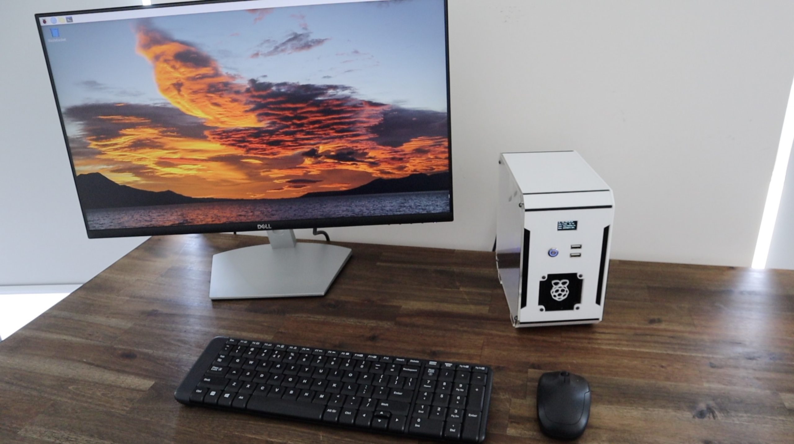 Completed Ultimate Raspberry Pi Desktop Case