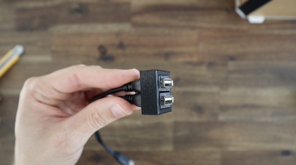 USB Ports In 3D Printed Holder