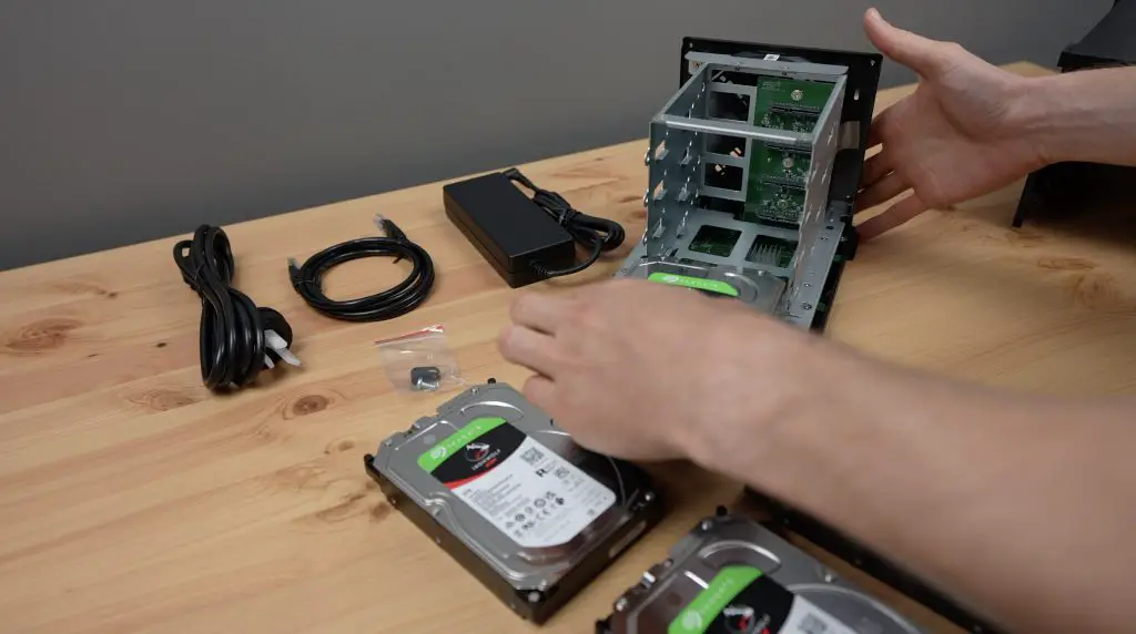 Installing Seagate Ironwolf Drives Into Drvestor 4