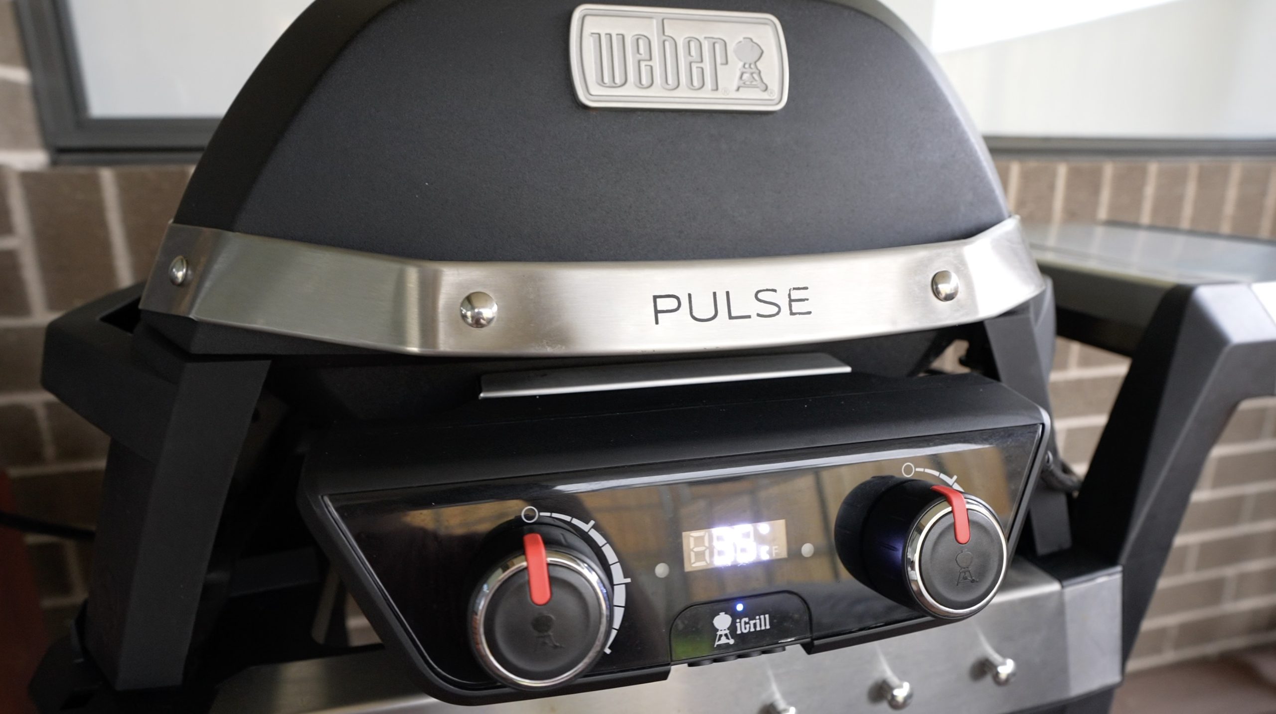 Weber Pulse 2000 Running On Bluetti Portable Power Station