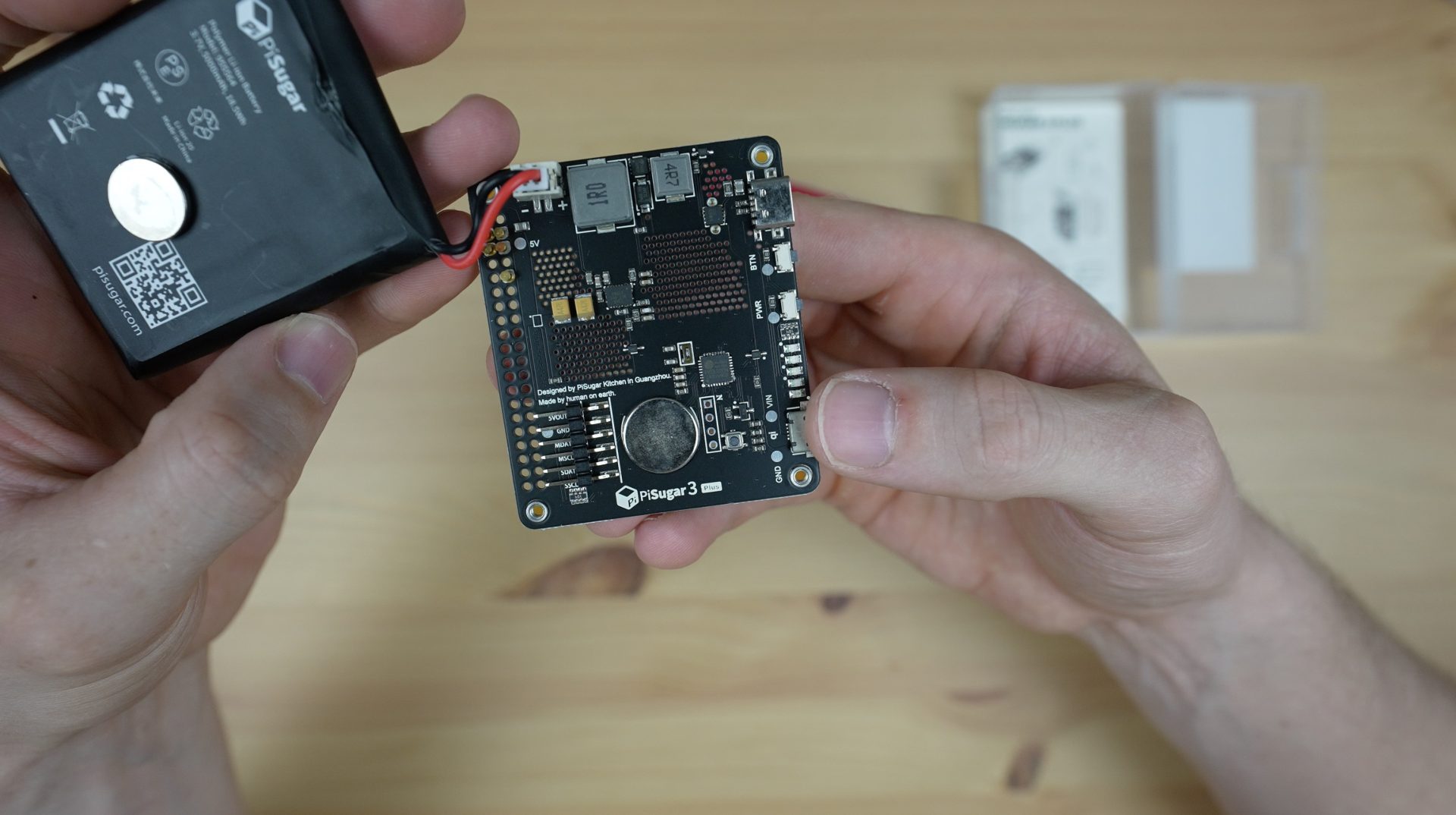 I Made The World's Smallest Server Rack - With UPS and SSD Storage ...