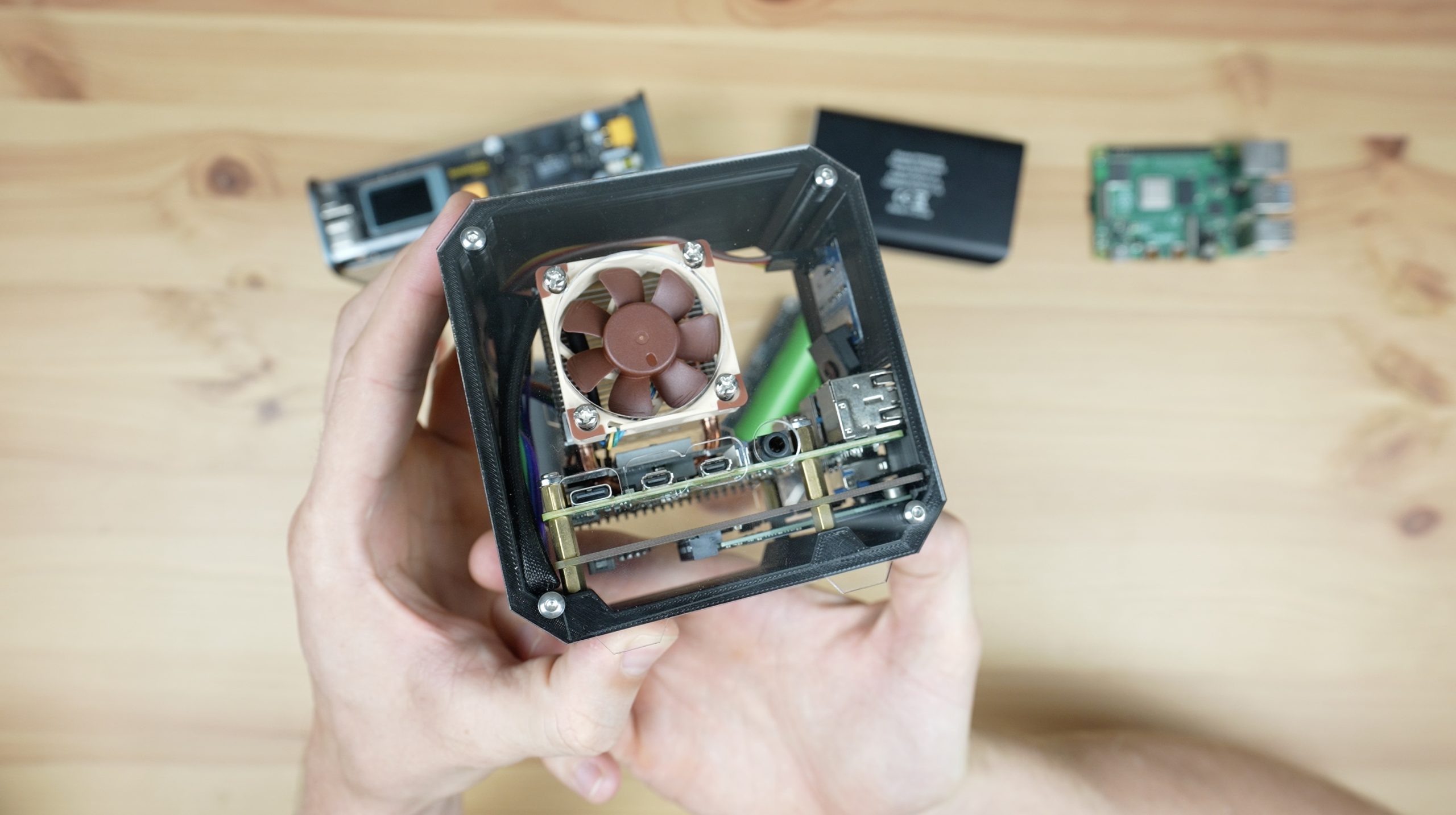 Raspberry Pi Desktop Computer - The DIY Life