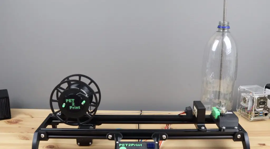 PET2Print Running To Convert Bottle To Filament