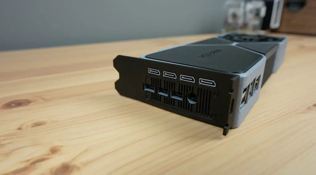 RTX3080 Pi Case Ports