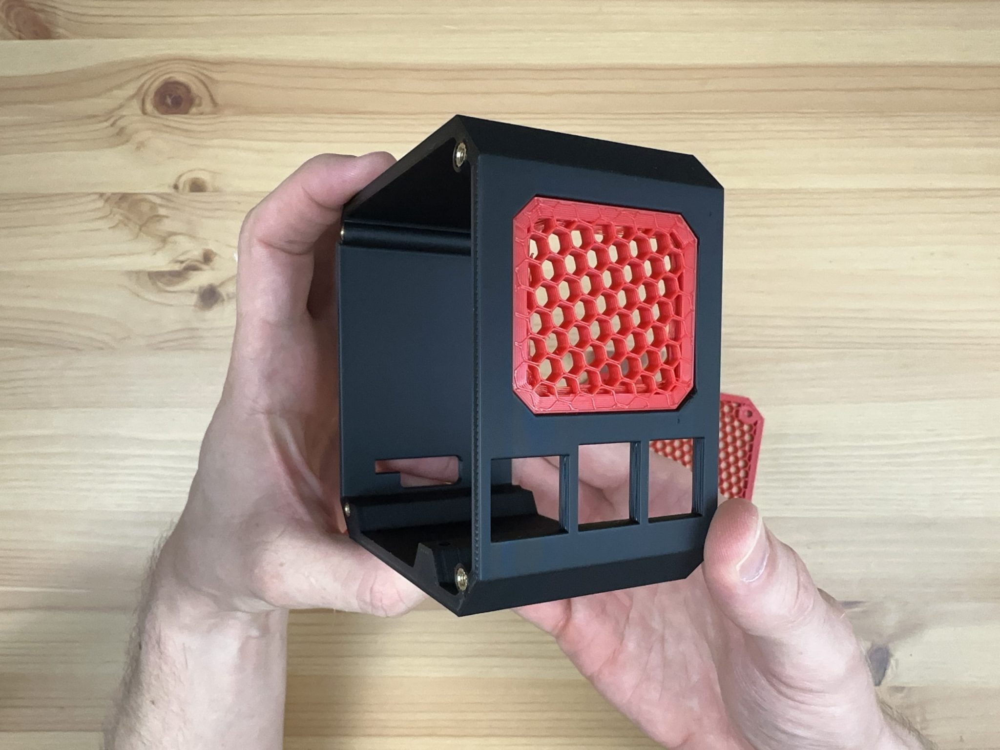 Raspberry Pi 5 Desktop Case - The DIY Life