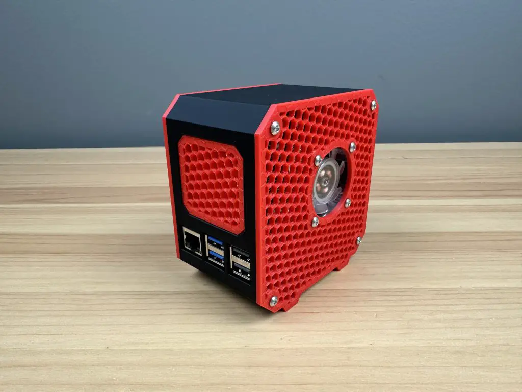 Raspberry Pi 5 Desktop Case