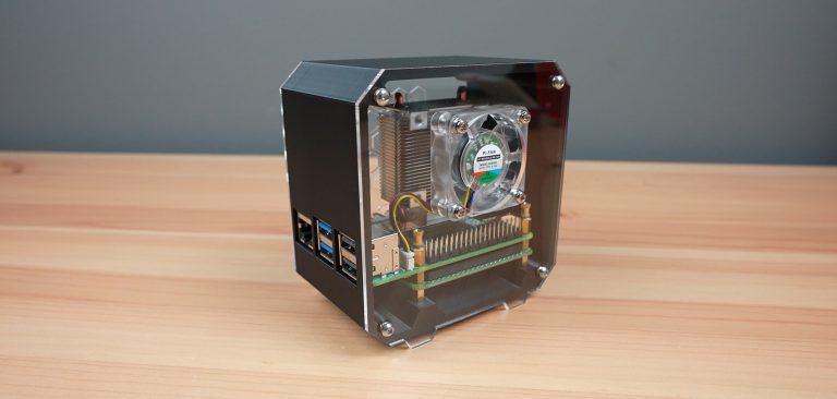 Pi 5 Desktop Case For Pineberry HatDrive!