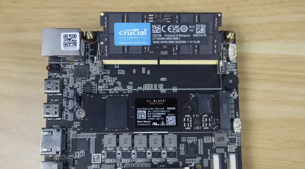 16GB Crucial DDR 5 RAM
