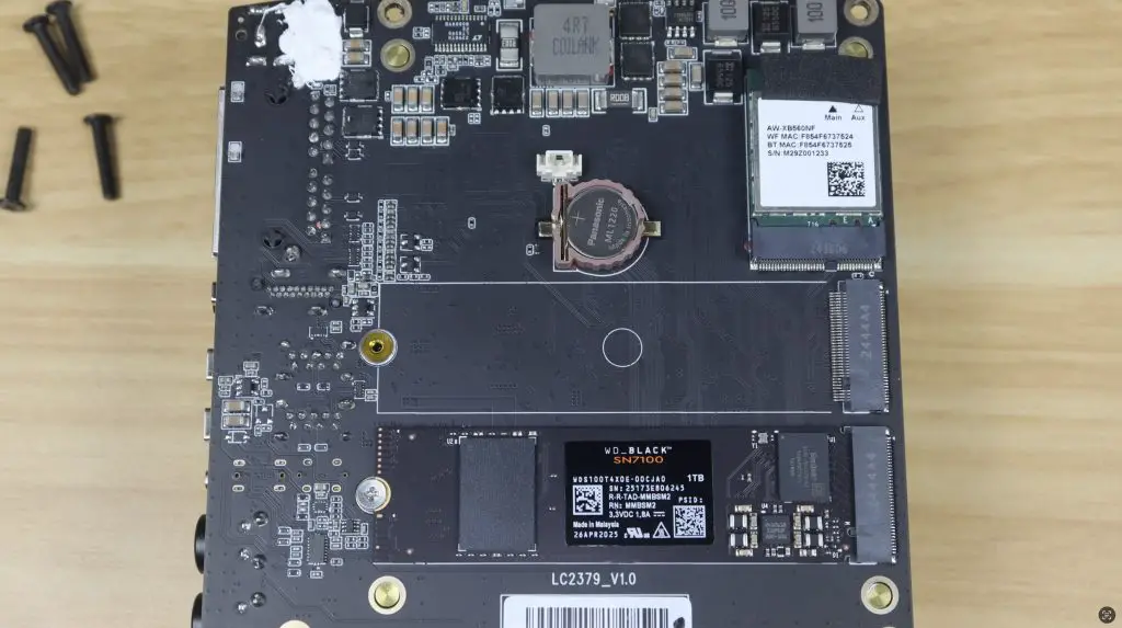 AI Pod WiFi Chip and Storage