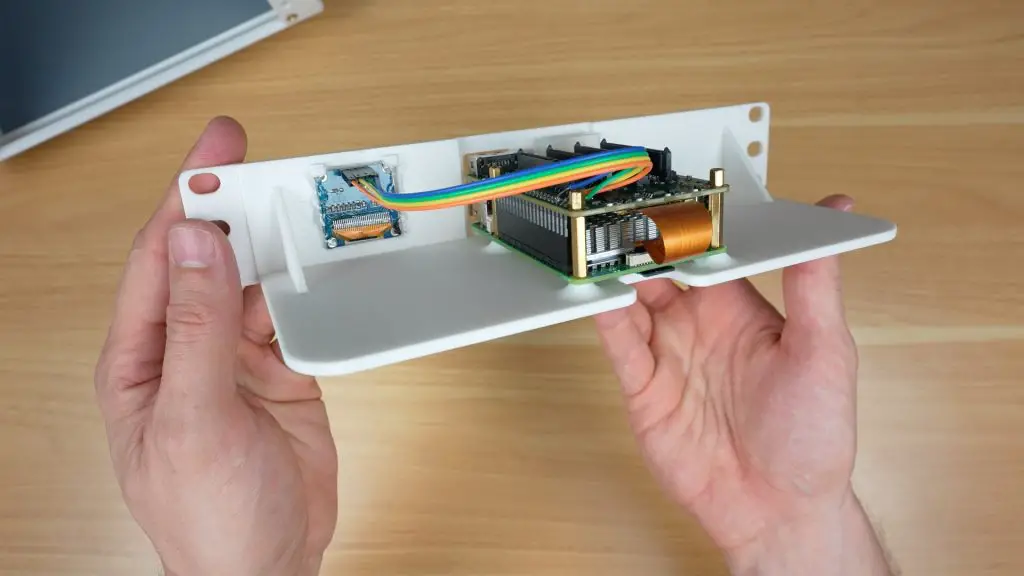 Ribbon Cable To Connect Display