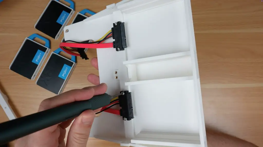 SATA Cables To Connect 2.5 Inch Drives