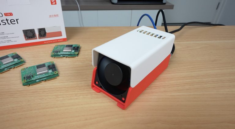A Pi Cluster That Fits in the Palm of Your Hand – The Sipeed Nanocluster